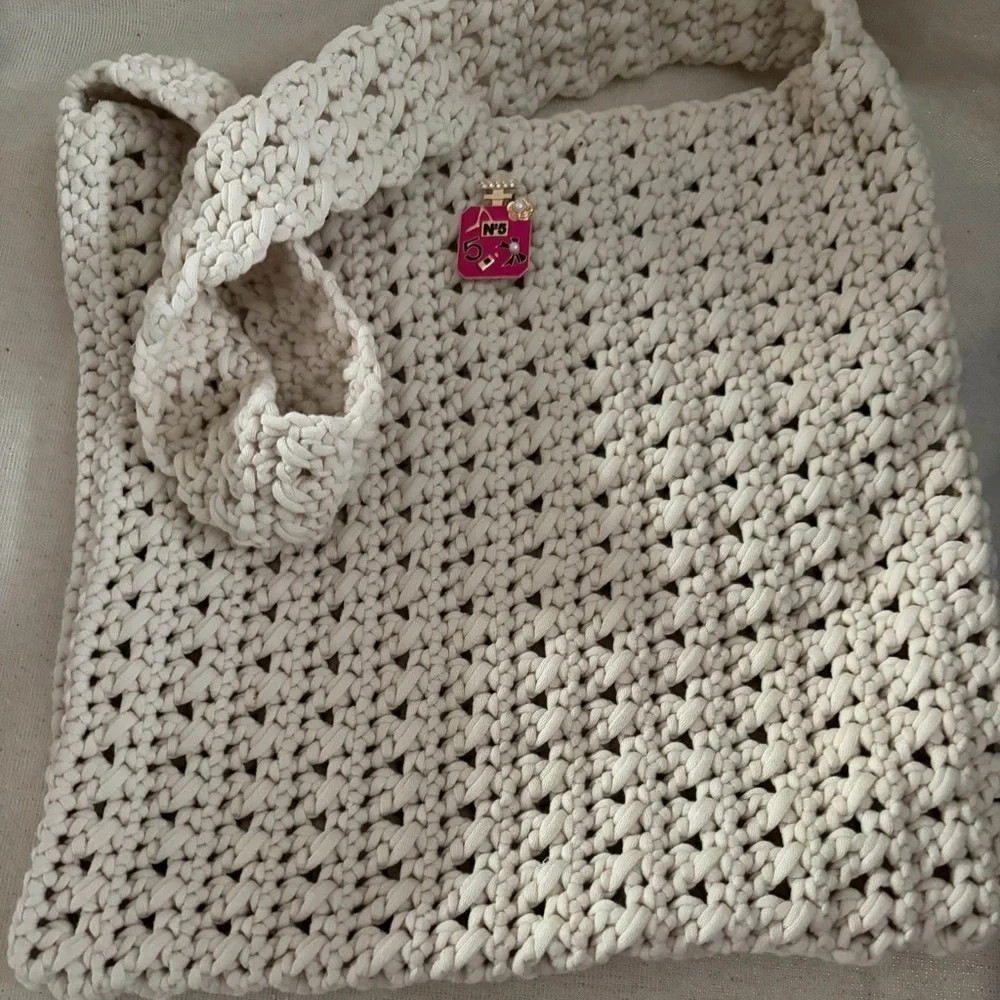 Handcrafted Cream Crochet Shoulder Bag